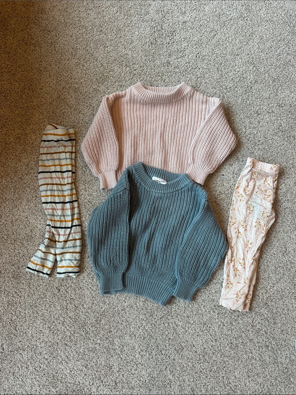 Gigi and Max Chunky Knit Sweater bundle tan and Teal with leggings 6-12 months